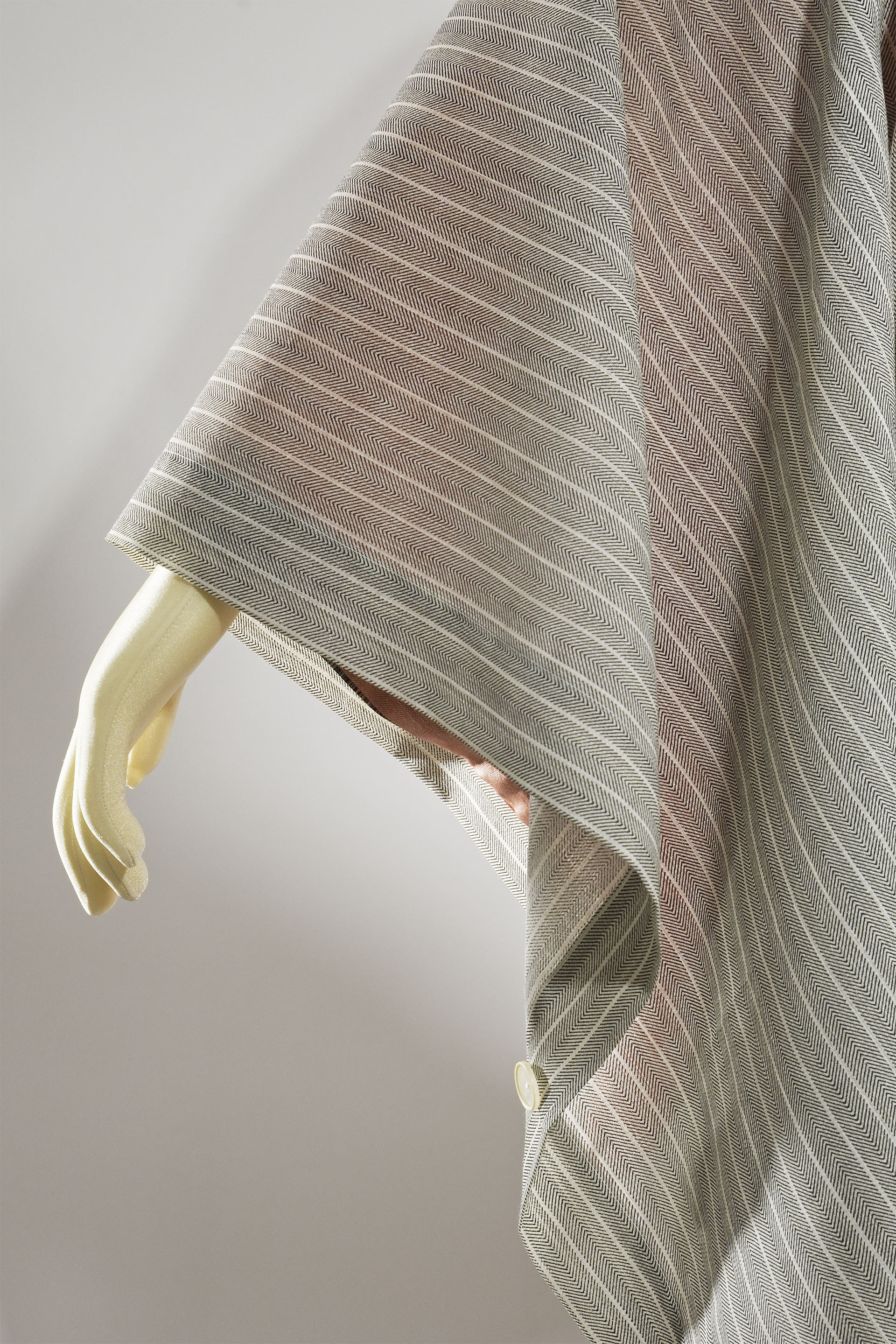 [PHOTO:FSSC-2105:photo02]