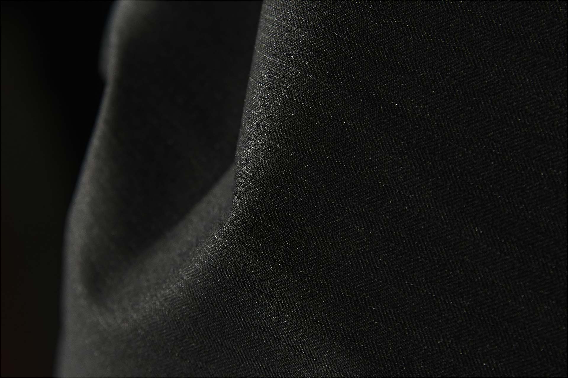 [PHOTO:SZNW-2102:photo04]