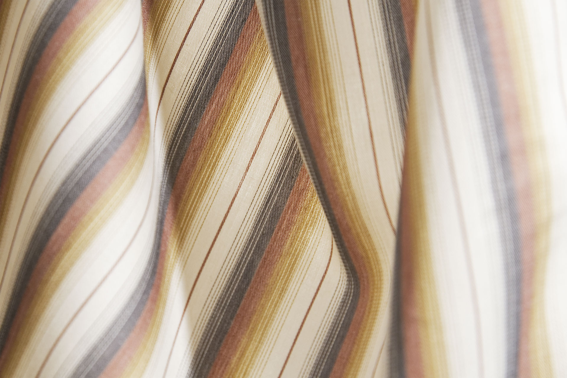 [PHOTO:SZMD-2204:photo02]