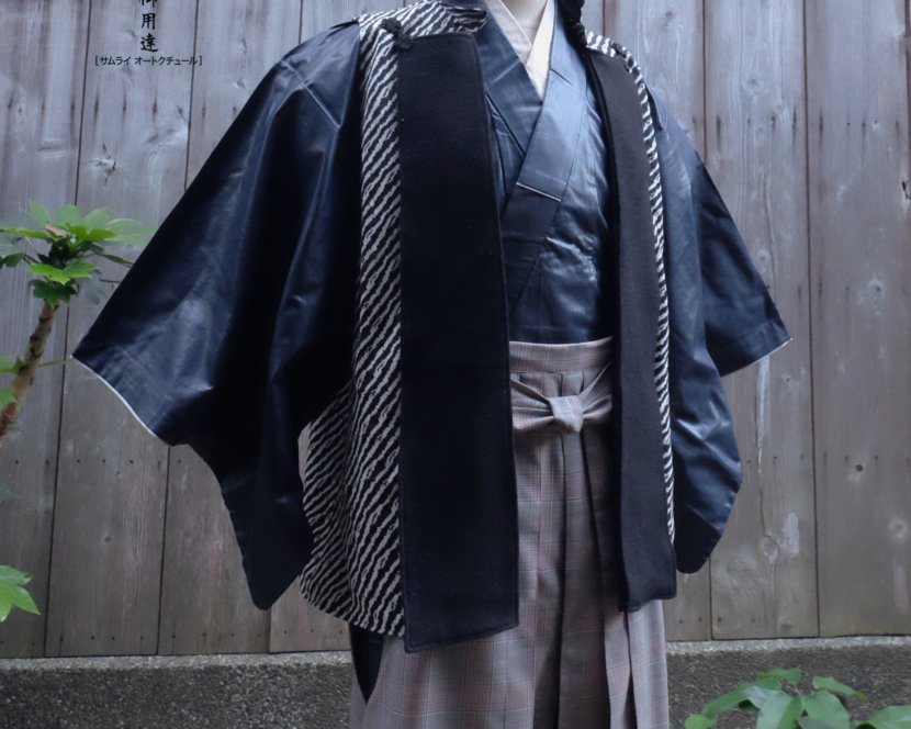 陣パーカ